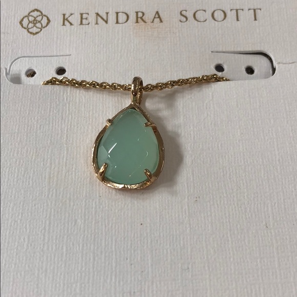 Kendra Scott Jewelry - Kendra Scott Aqua Drop Necklace
